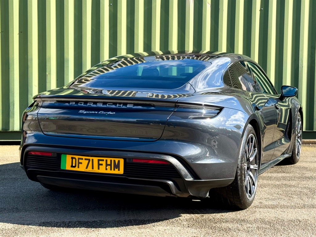 Used Porsche Taycan 2021 for sale - 78049951: Photo 14