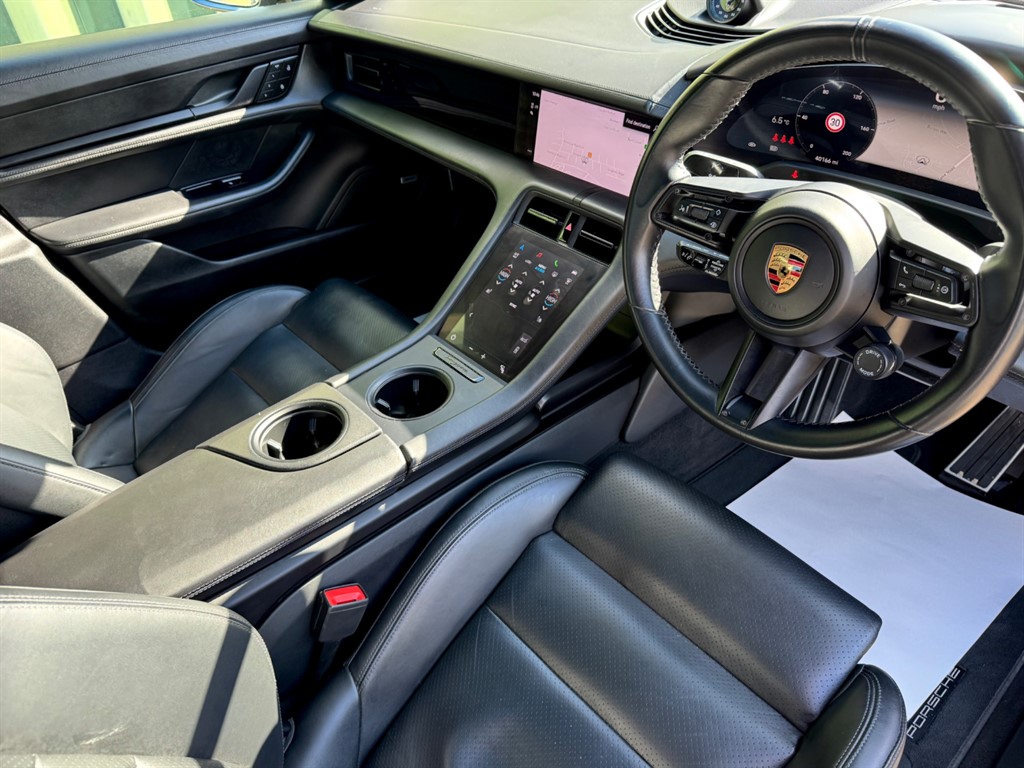 Used Porsche Taycan 2021 for sale - 78049951: Photo 15