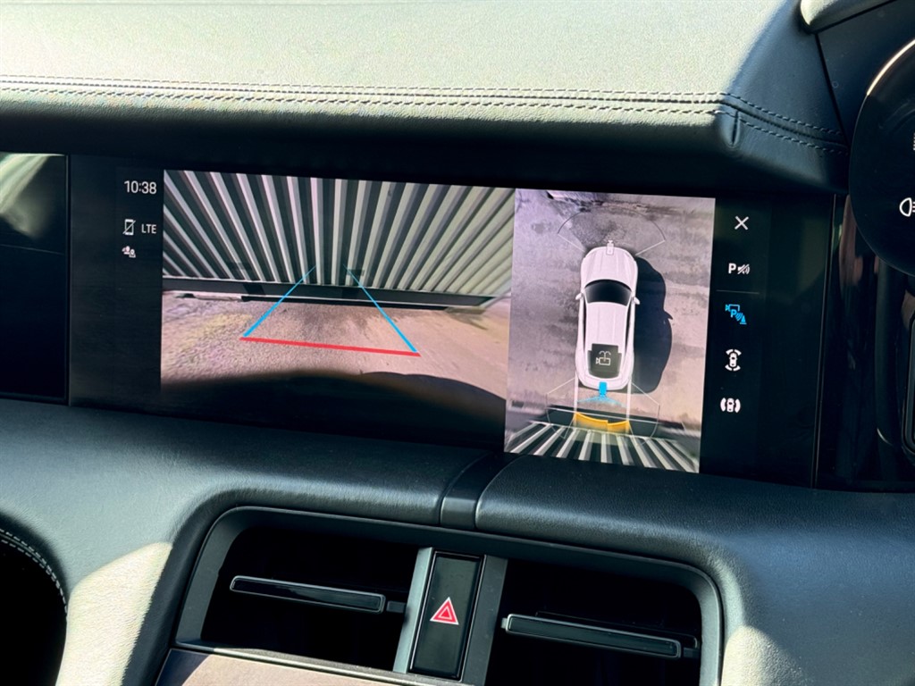 Used Porsche Taycan 2021 for sale - 78049951: Photo 18