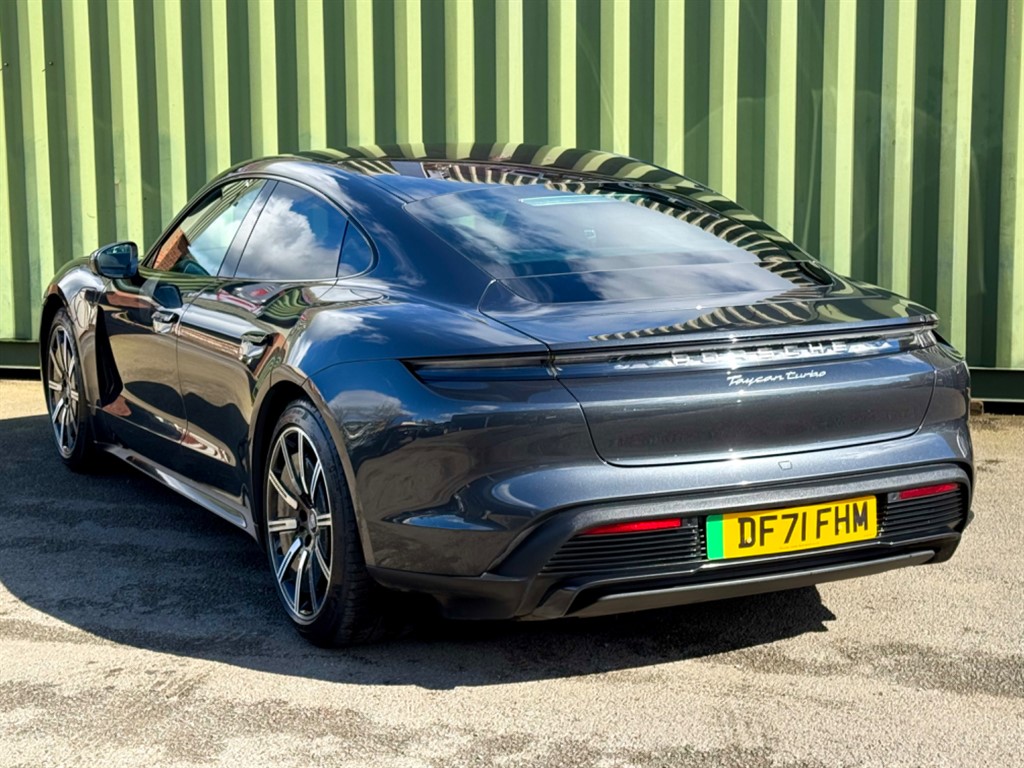 Used Porsche Taycan 2021 for sale - 78049951: Photo 2