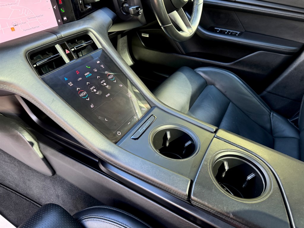 Used Porsche Taycan 2021 for sale - 78049951: Photo 24