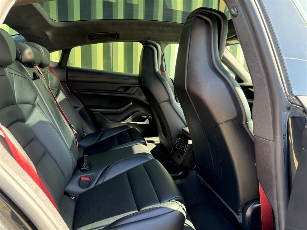 Used Porsche Taycan 2021 for sale - 78049951: Photo 34