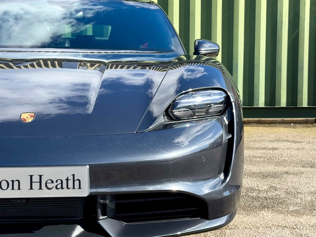 Used Porsche Taycan 2021 for sale - 78049951: Photo 8