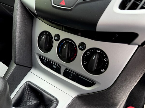 Used Ford Focus 2013 for sale - 76104496: Photo 17