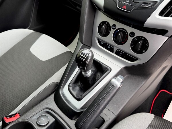 Used Ford Focus 2013 for sale - 76104496: Photo 18
