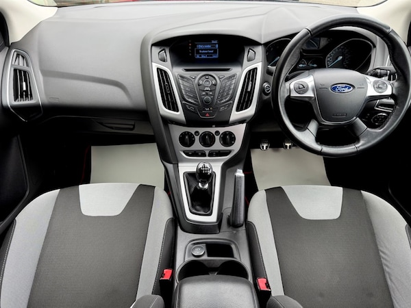 Used Ford Focus 2013 for sale - 76104496: Photo 26