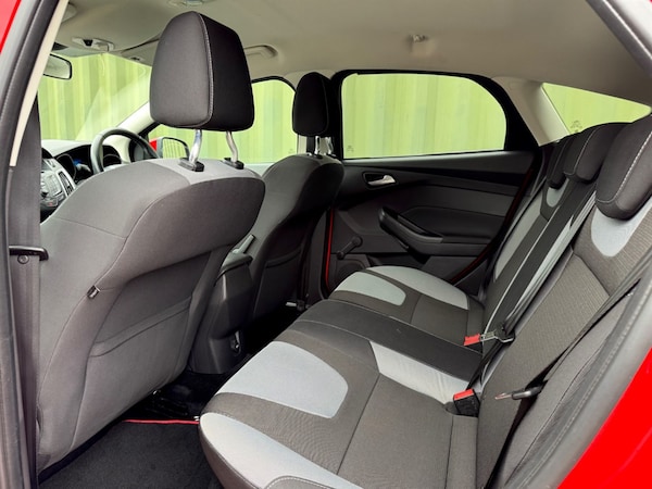 Used Ford Focus 2013 for sale - 76104496: Photo 38