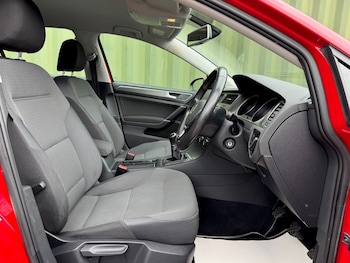 Used Volkswagen Golf 2013 for sale - 78506145: Photo