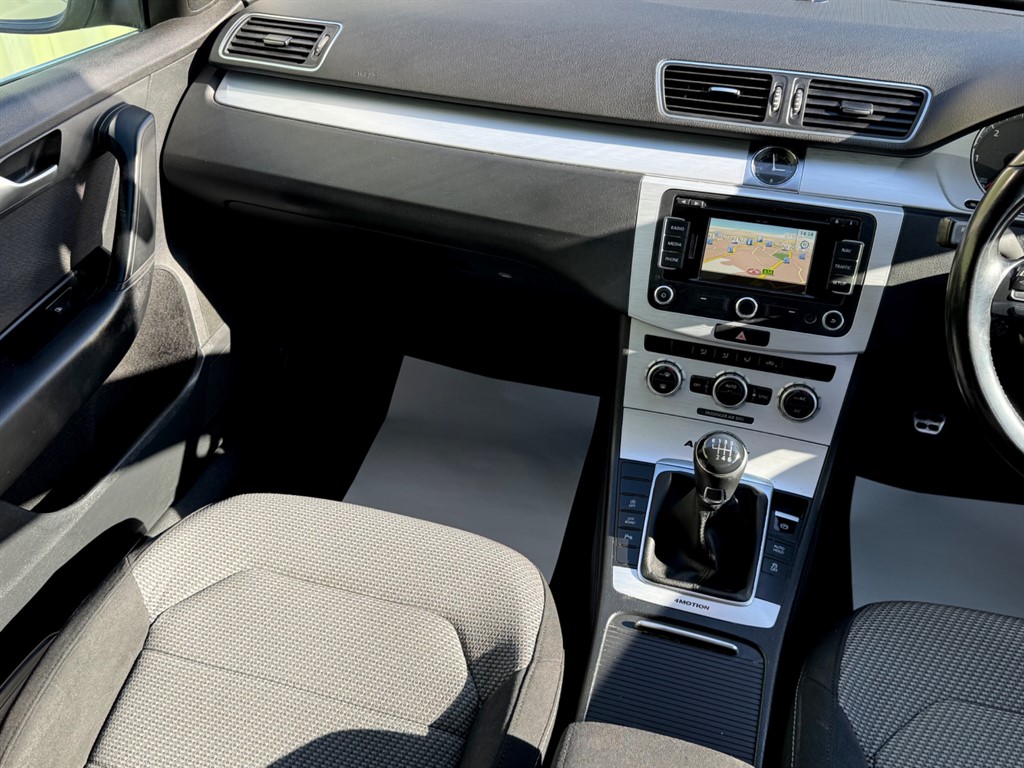 Used Volkswagen Passat 2014 for sale - 77942475: Photo 27