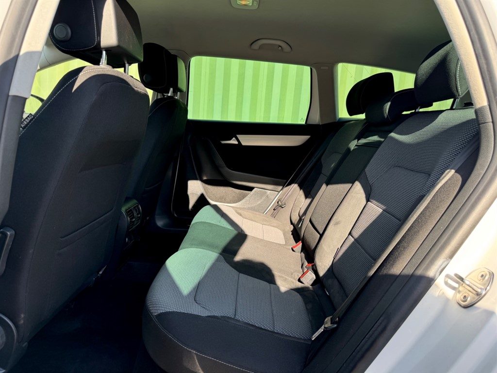 Used Volkswagen Passat 2014 for sale - 77942475: Photo 36