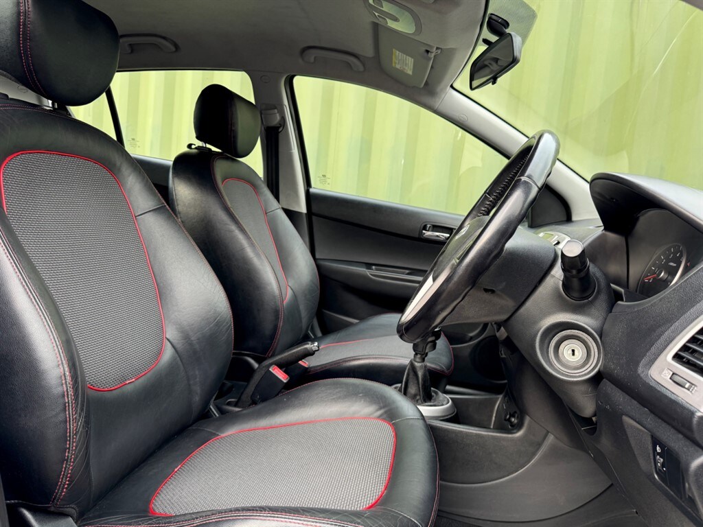 Used Hyundai i20 2009 for sale - 76532379: Photo 21