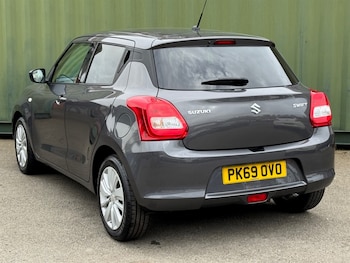 Used Suzuki Swift 2019 for sale - 76155054: Photo