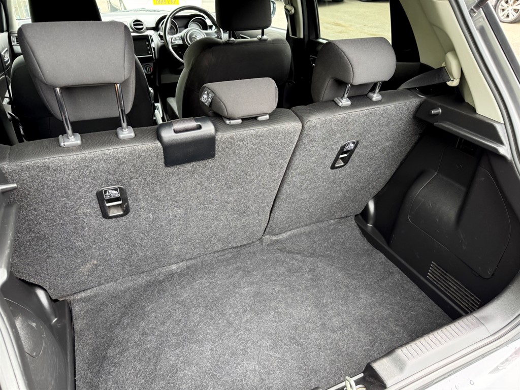 Used Suzuki Swift 2019 for sale - 76155054: Photo 34