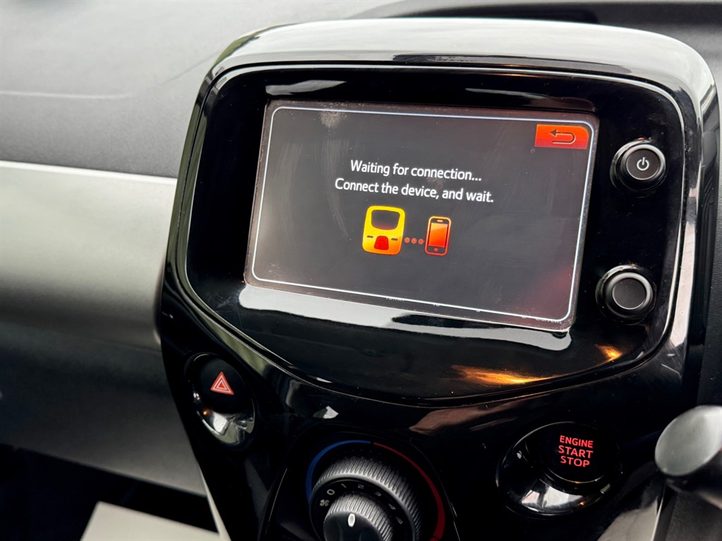 Used Peugeot 108 2015 for sale - 76544654: Photo 22