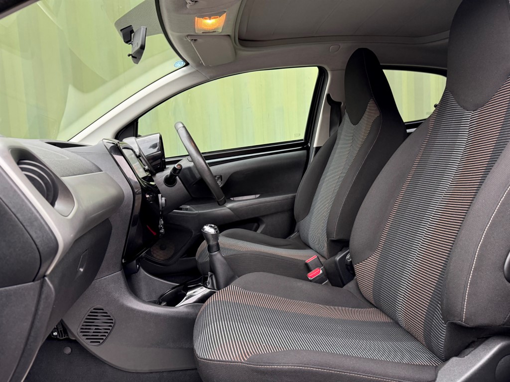 Used Peugeot 108 2015 for sale - 76544654: Photo 29