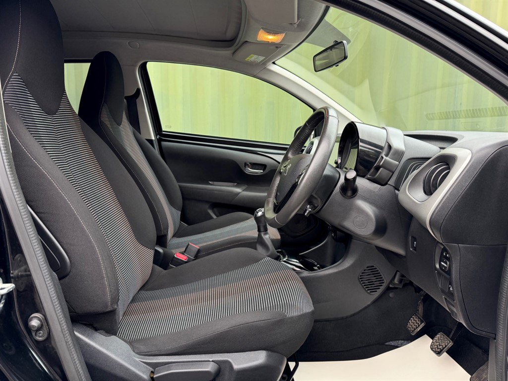 Used Peugeot 108 2015 for sale - 76544654: Photo 3