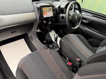 Used Peugeot 108 2015 for sale - 76544654: Photo