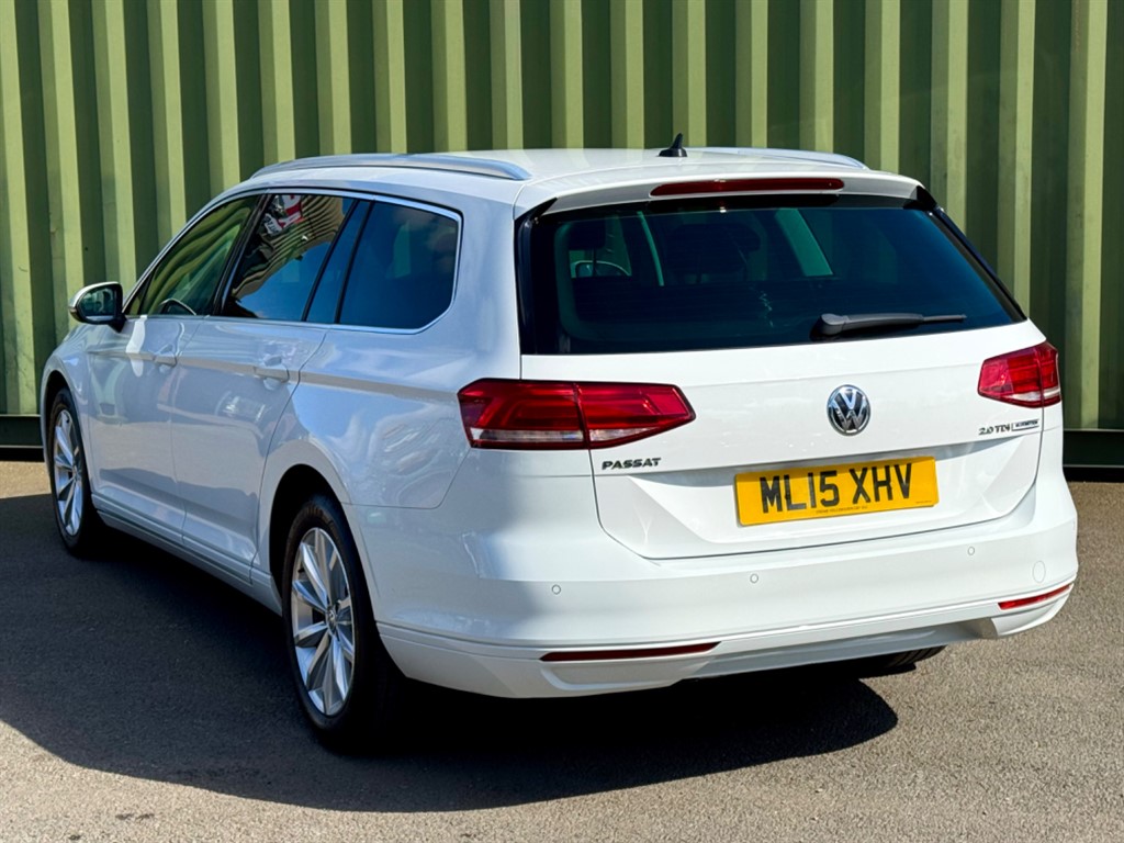 Used Volkswagen Passat 2015 for sale - 78118117: Photo 2