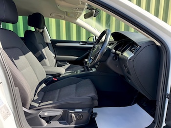 Used Volkswagen Passat 2015 for sale - 78118117: Photo