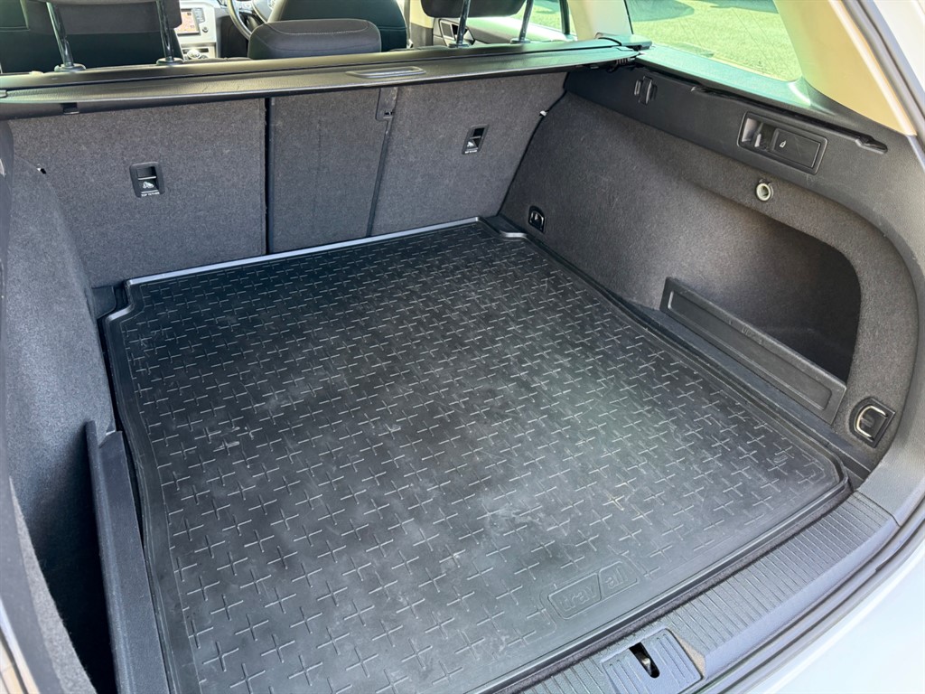 Used Volkswagen Passat 2015 for sale - 78118117: Photo 41