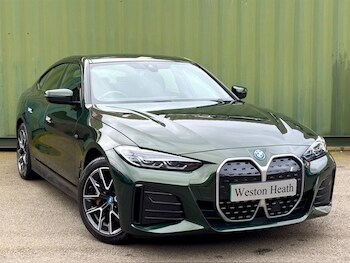 Used BMW i4 2023 for sale - 77934792: Photo