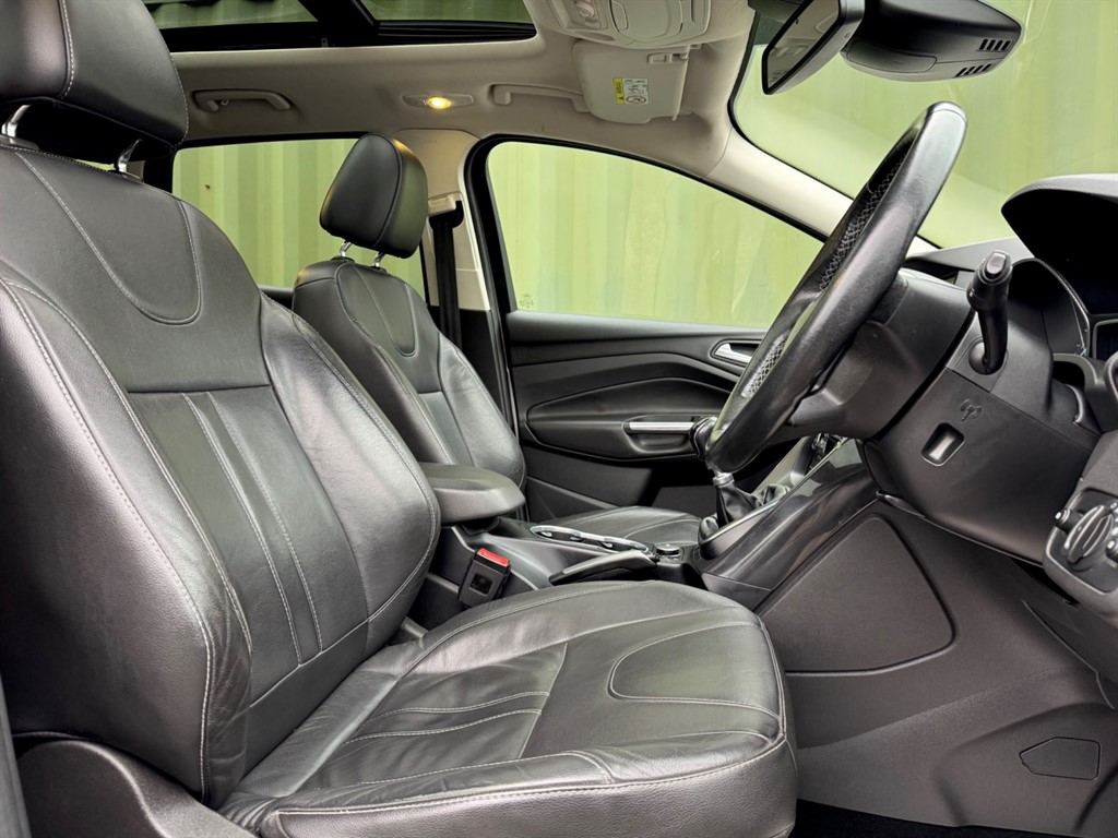 Used Ford Kuga 2016 for sale - 77600716: Photo 20