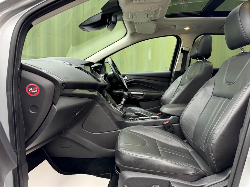 Used Ford Kuga 2016 for sale - 77600716: Photo 26