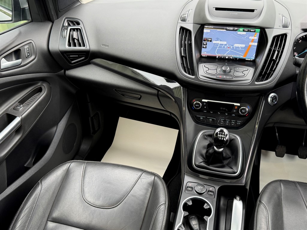 Used Ford Kuga 2016 for sale - 77600716: Photo 32