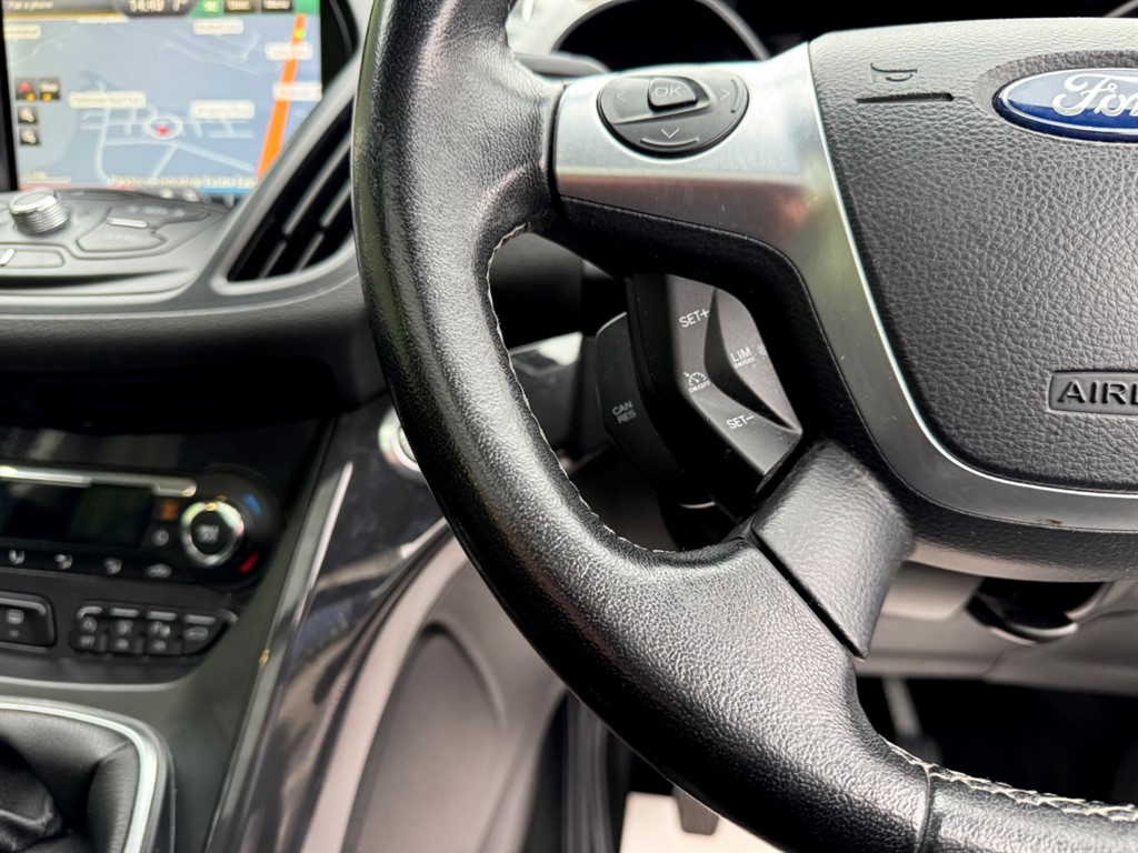 Used Ford Kuga 2016 for sale - 77600716: Photo 36