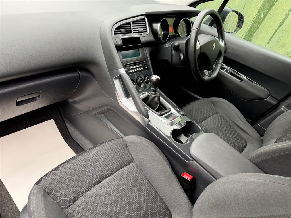 Used Peugeot 3008 2017 for sale - 77600726: Photo 4