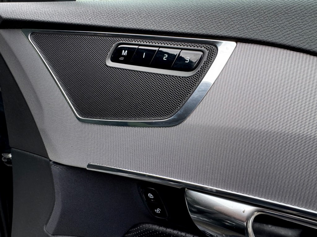 Used Volvo XC90 2016 for sale - 76532330: Photo 27