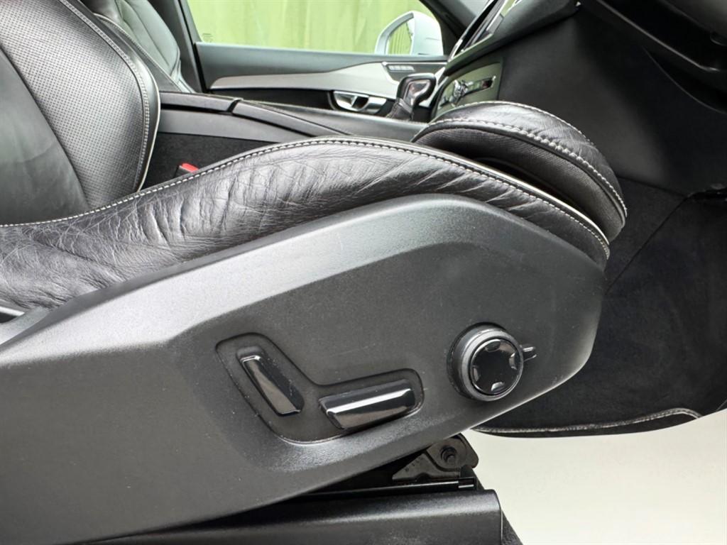 Used Volvo XC90 2016 for sale - 76532330: Photo 29