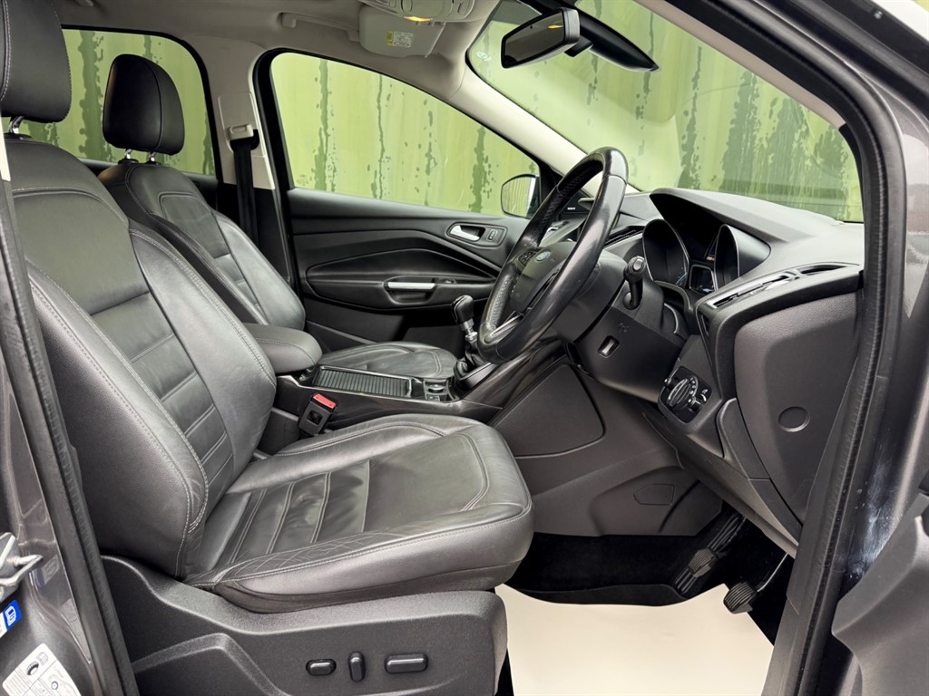 Used Ford Kuga 2017 for sale - 77218952: Photo 3