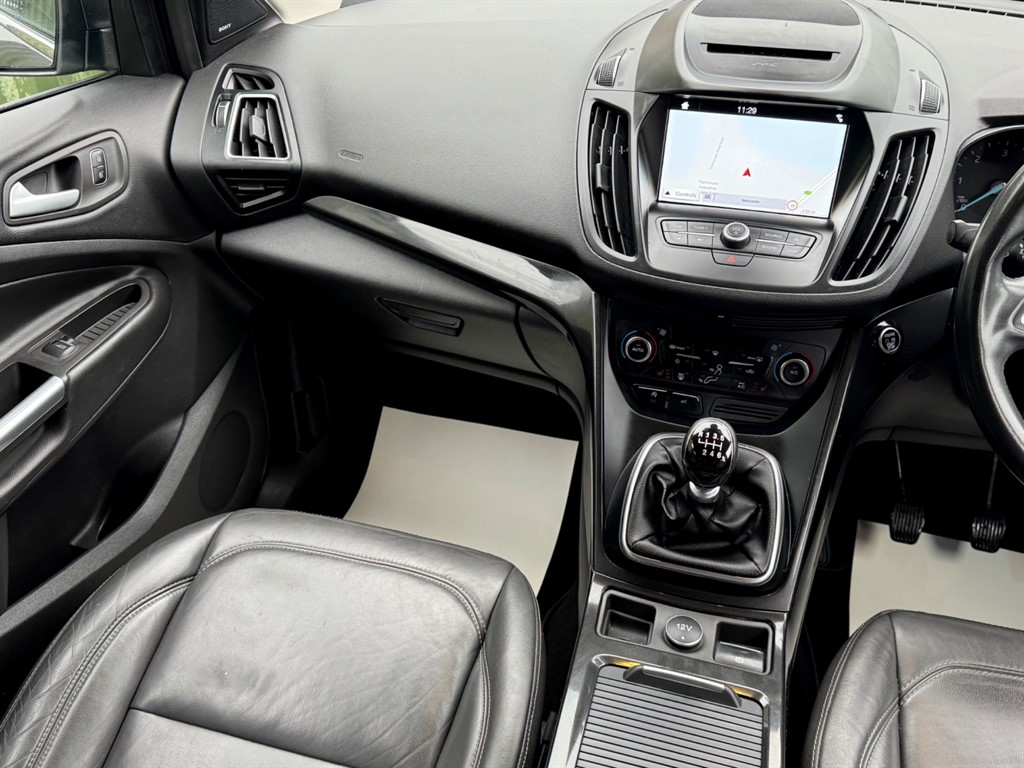 Used Ford Kuga 2017 for sale - 77218952: Photo 32