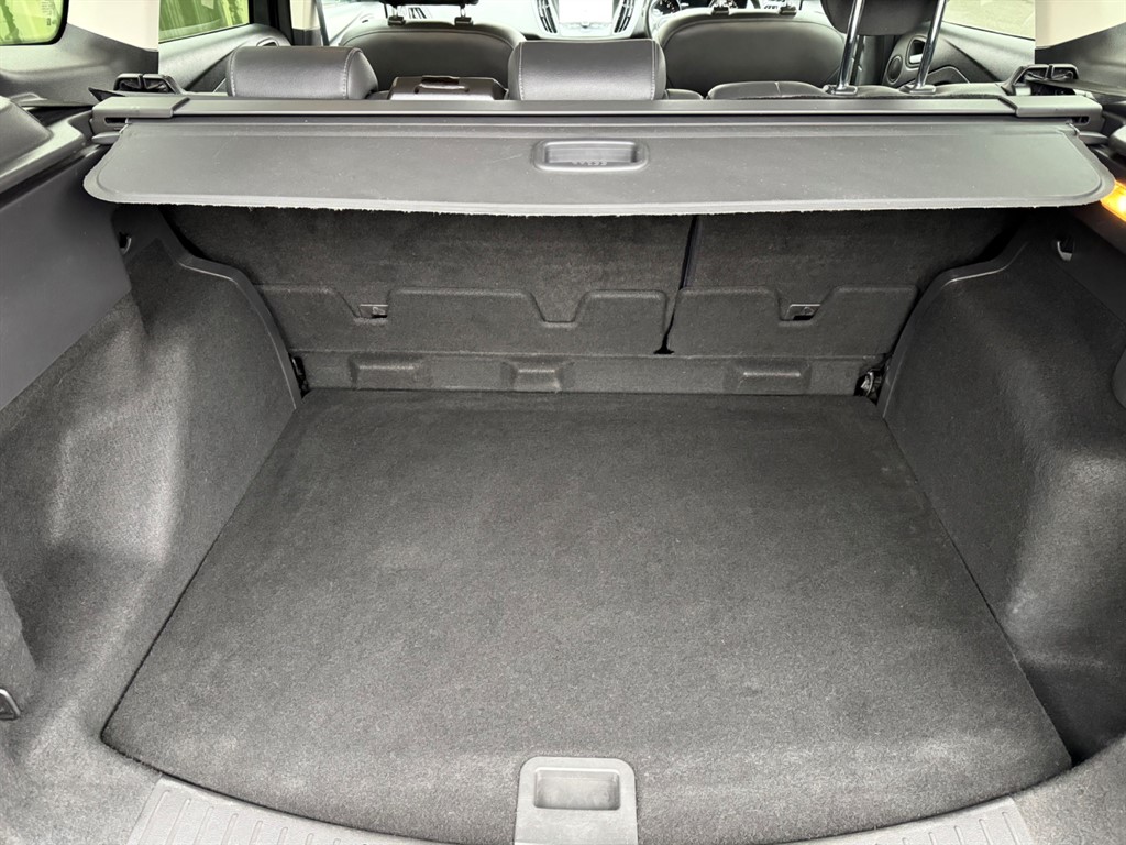 Used Ford Kuga 2017 for sale - 77218952: Photo 44