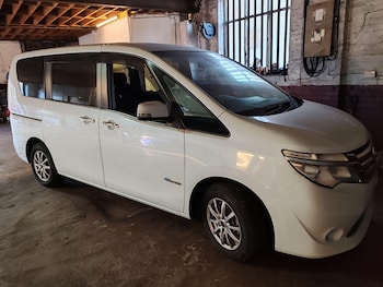 Used Nissan Serena 2014 for sale - 76887429: Photo