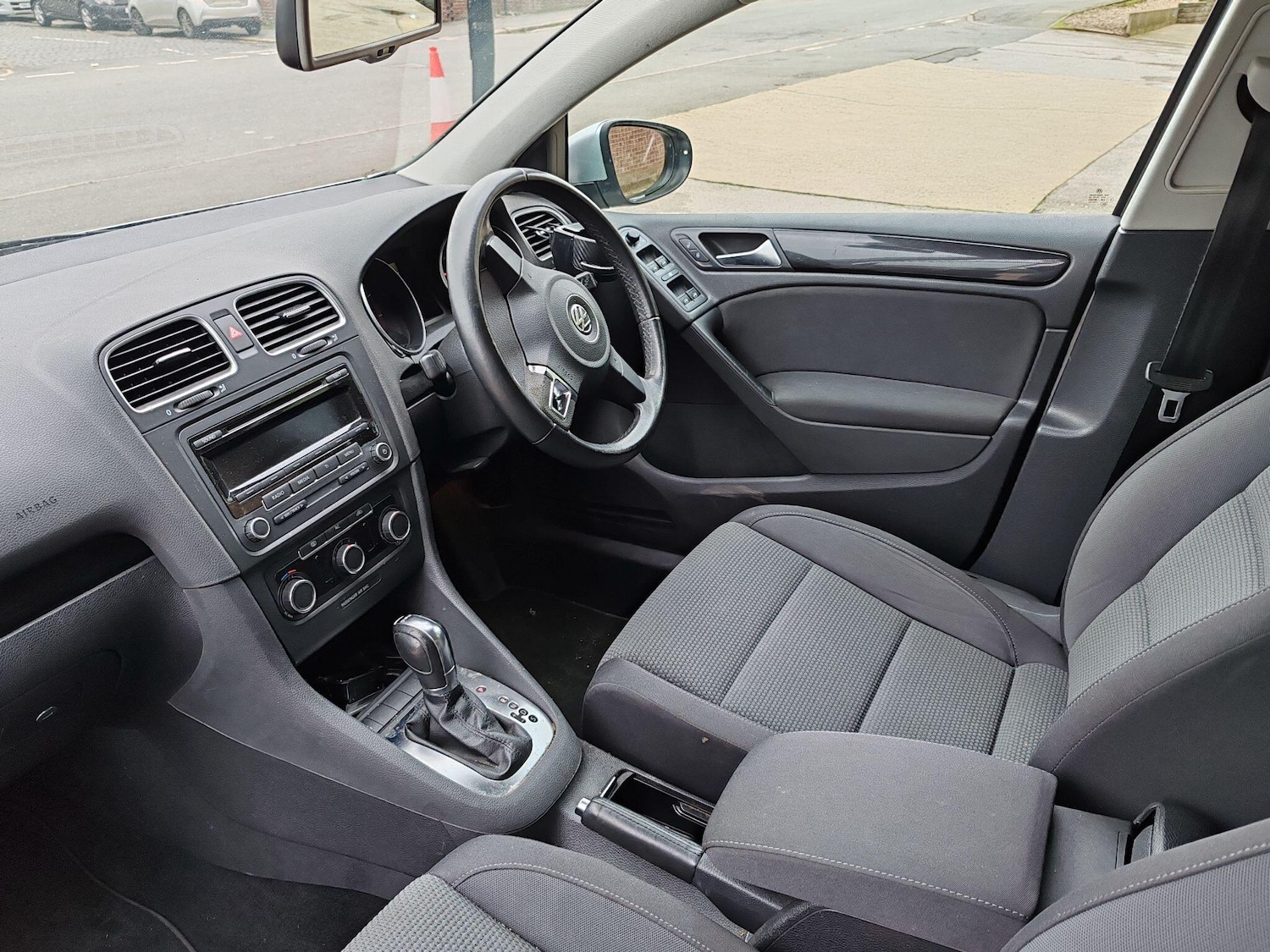 Used Volkswagen Golf 2025 for sale - 76994156: Photo 30