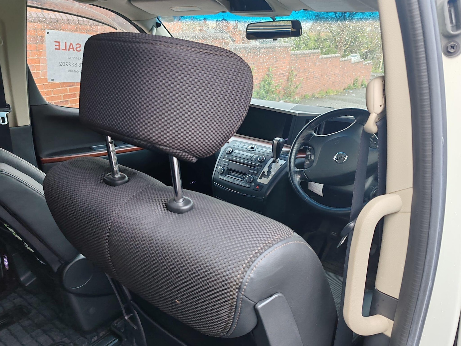 Used Nissan Elgrand for sale - 78063101: Photo 18