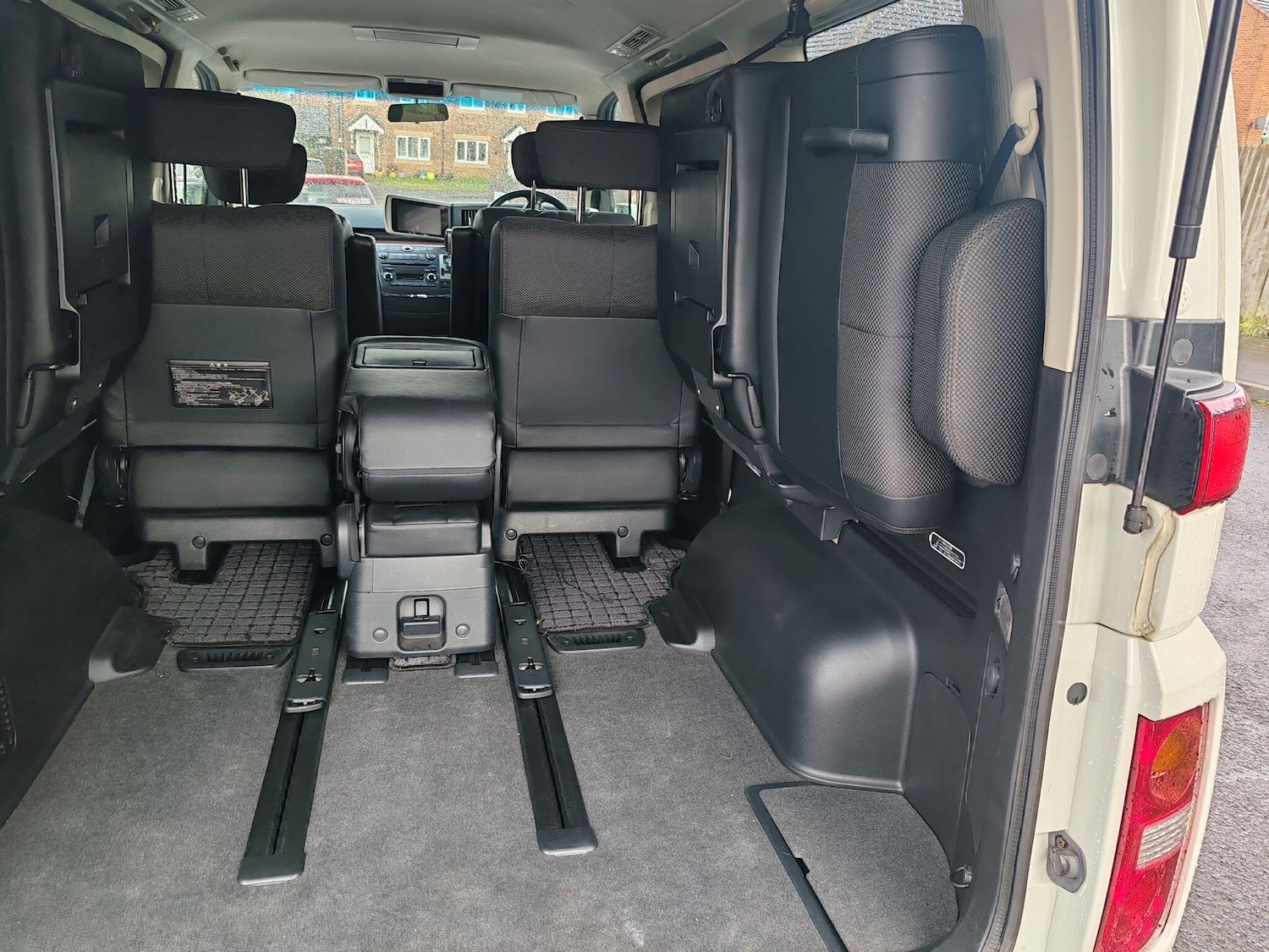 Used Nissan Elgrand for sale - 78063101: Photo 32