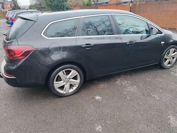 Used Vauxhall Astra 2013 for sale - 78261056: Photo
