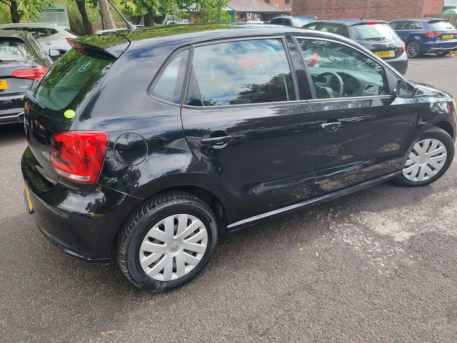 Used Volkswagen Polo for sale - 76991653: Photo 11