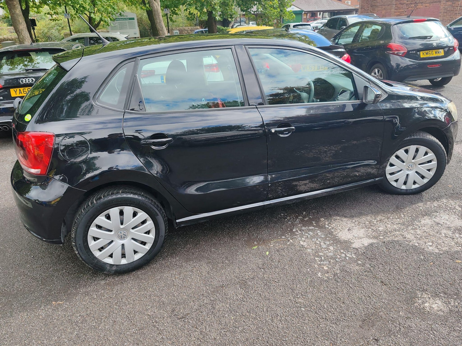 Used Volkswagen Polo for sale - 76991653: Photo 12
