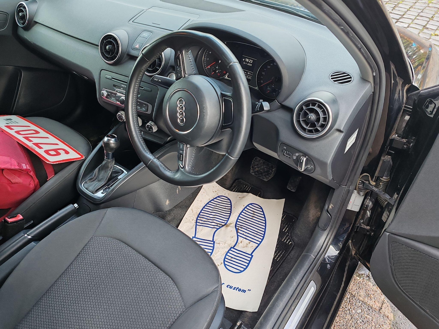 Used Audi A1 for sale - 76476673: Photo 24