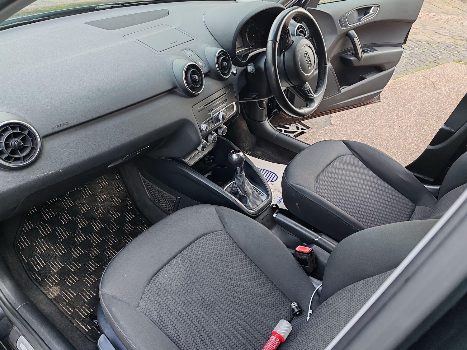 Used Audi A1 for sale - 76476673: Photo 27