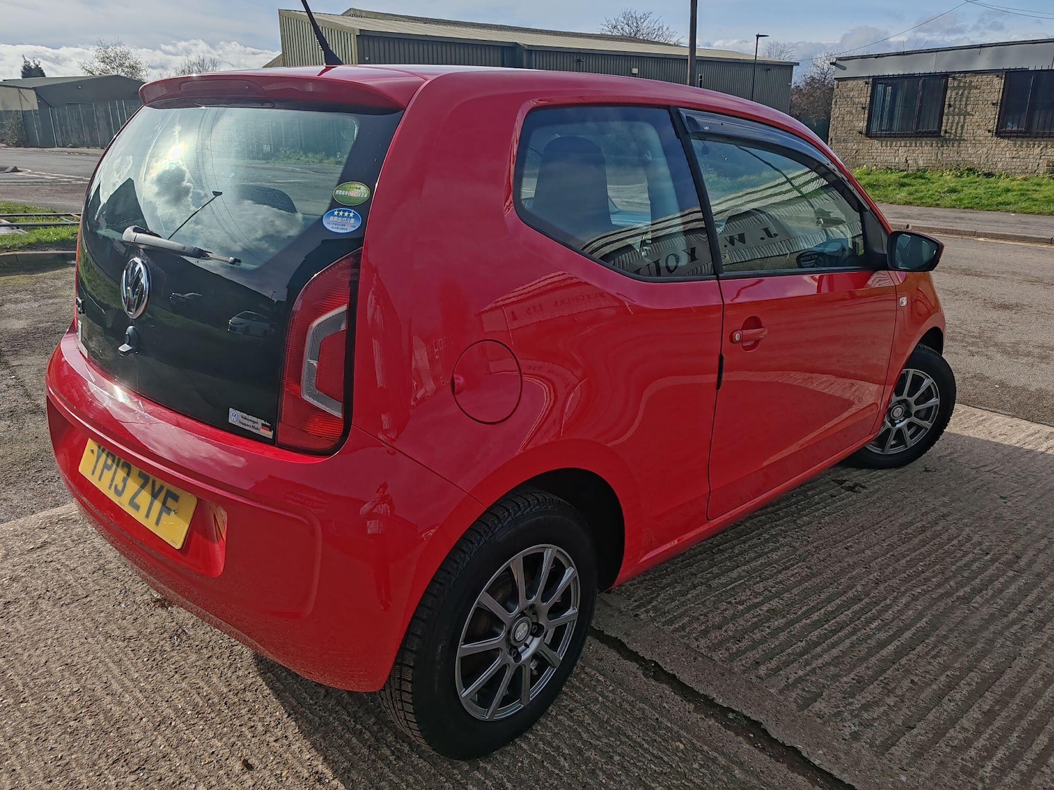 Used Volkswagen up! 2025 for sale - 77808544: Photo 19