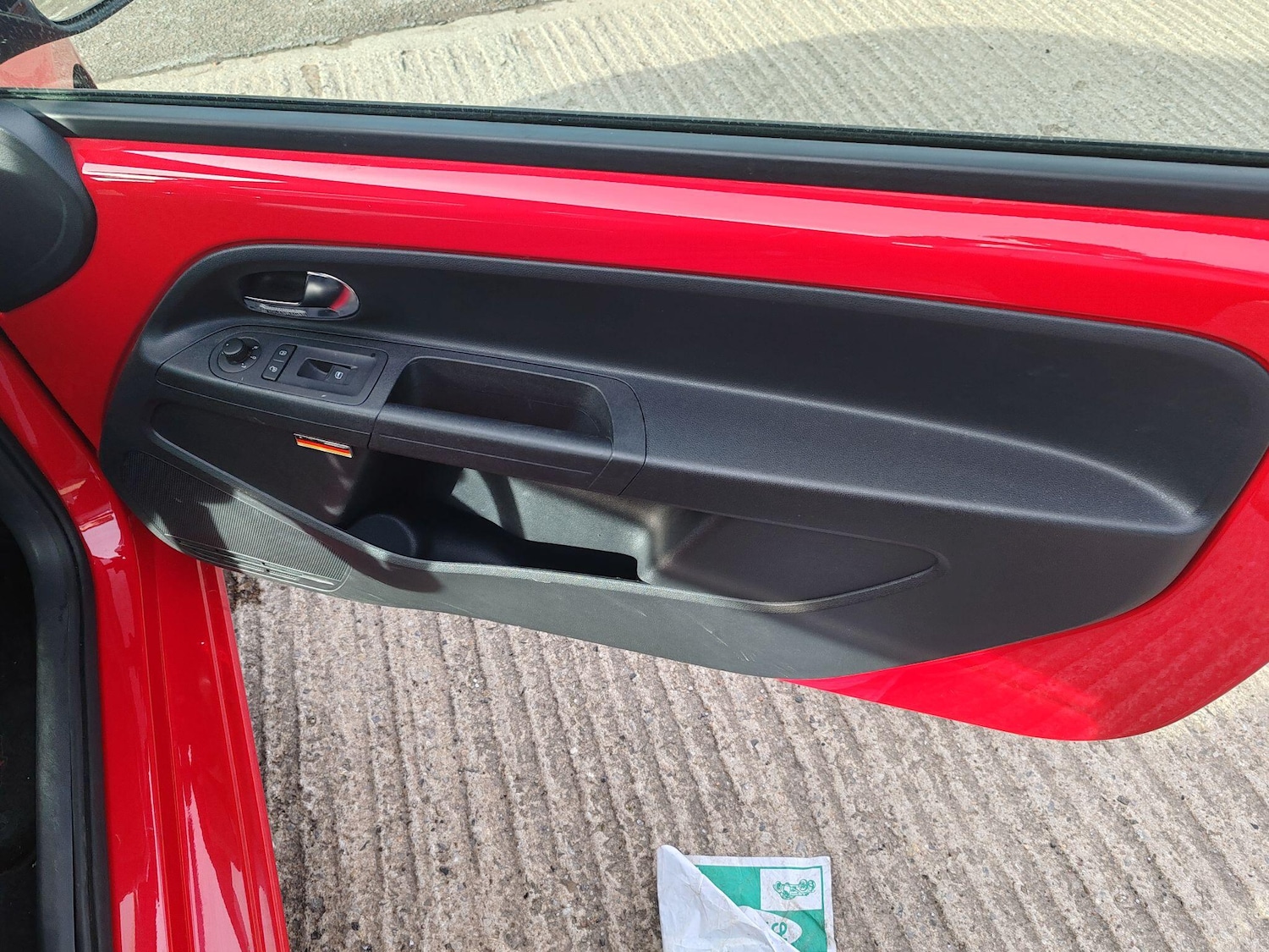 Used Volkswagen up! 2025 for sale - 77808544: Photo 32