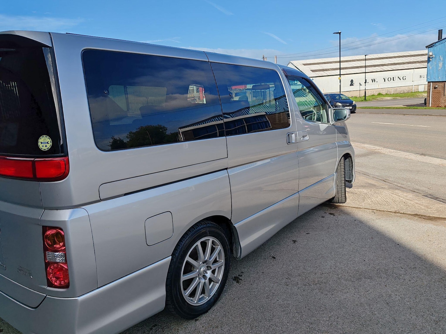 Used Nissan Elgrand 2025 for sale - 76660578: Photo 10