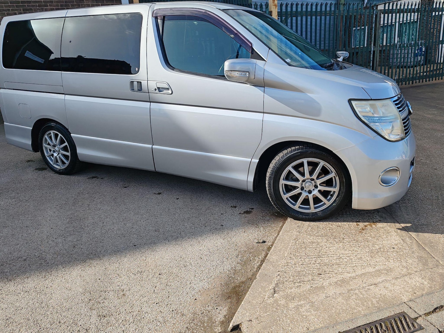 Used Nissan Elgrand 2025 for sale - 76660578: Photo 17