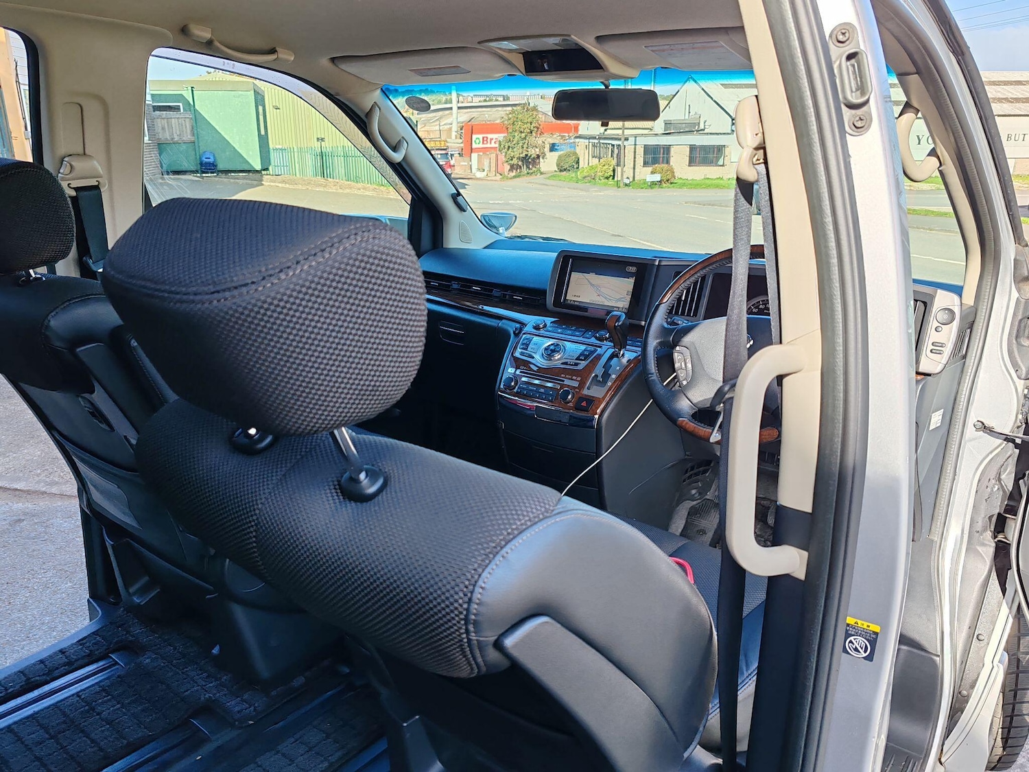 Used Nissan Elgrand 2025 for sale - 76660578: Photo 33