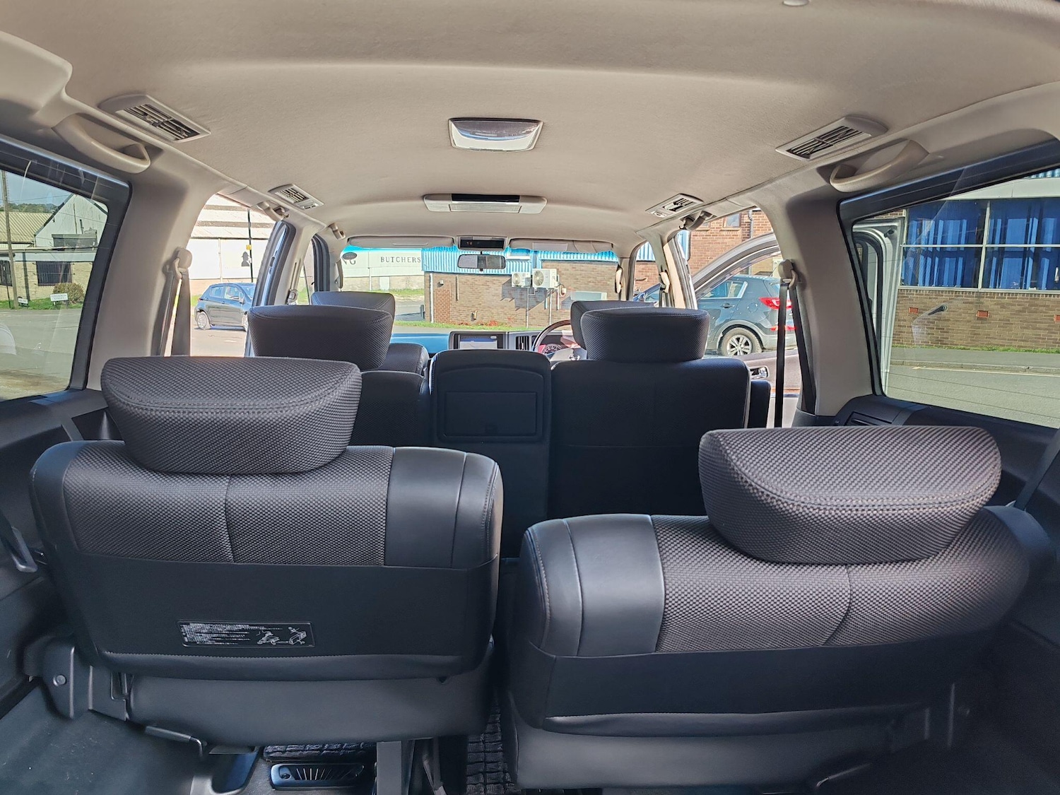 Used Nissan Elgrand 2025 for sale - 76660578: Photo 34